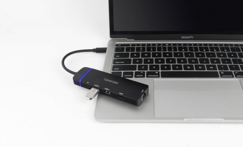 GEARLAB GLB235420 USB-C hub 5v1 (HDMI, 2x USB, USB-C, RJ-45), černý