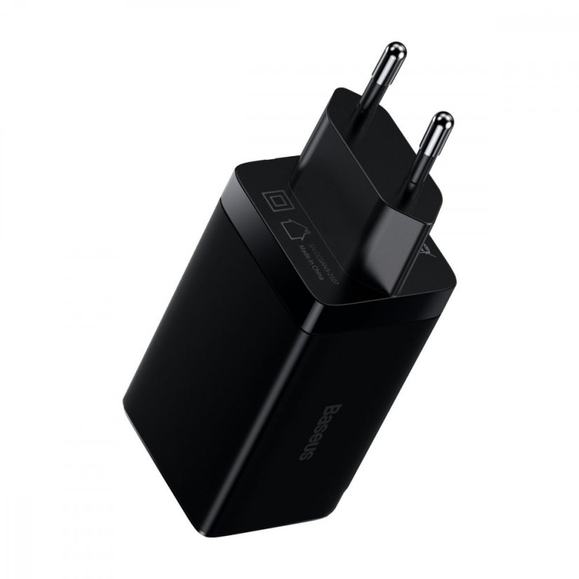 BASEUS CCGP050101 GaN3 Pro Tříportová nabíječka USB + 2x USB-C PD 65W a USB-C kabel, černá