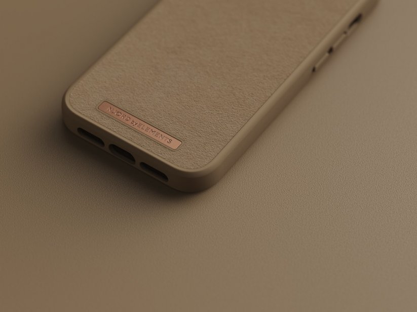 NJORD Comfort+ Suede Odolný kryt se semišovými zády pro iPhone 14 Pro, hnědý