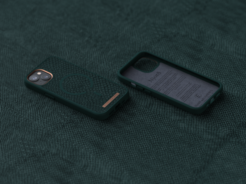 NJORD Jord MagSafe Kryt z lososí kůže pro iPhone 13 Mini, tmavě zelený