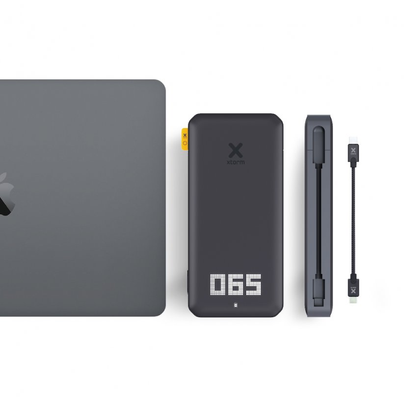 XTORM XB402 Titan Pro Powerbanka pro MacBook/ultrabook s výkonem 140W a kapacitou 24.000mAh, šedá