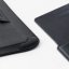 NILLKIN Versatile Sleeve 3v1 Pouzdro pro laptop 13/14" s integrovaným stojánkem a podložkou pod myš, šedé