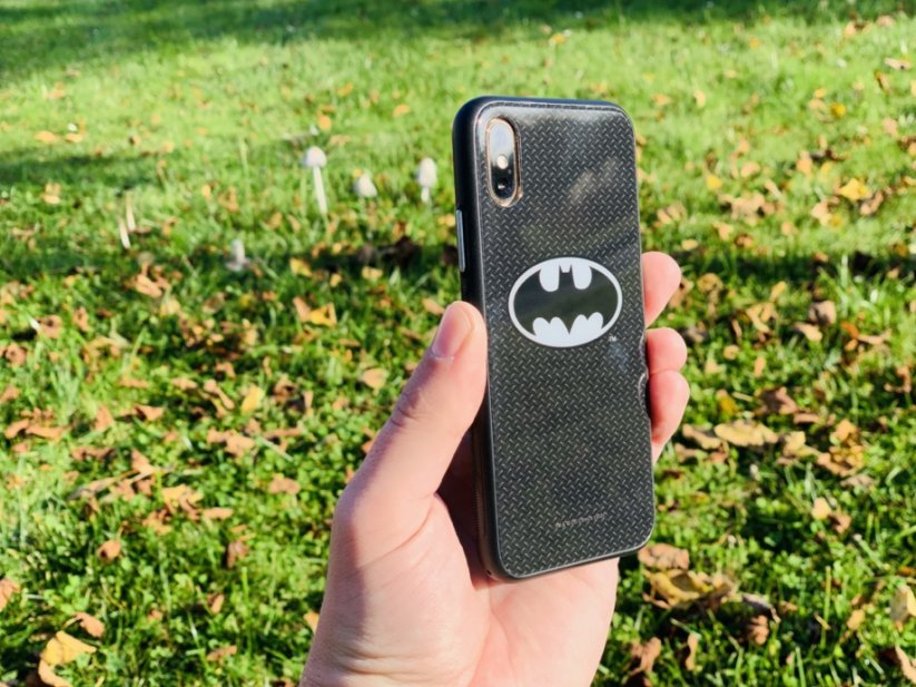 DC COMICS Batman 030 Premium Glass skleněný kryt pro iPhone X/XS